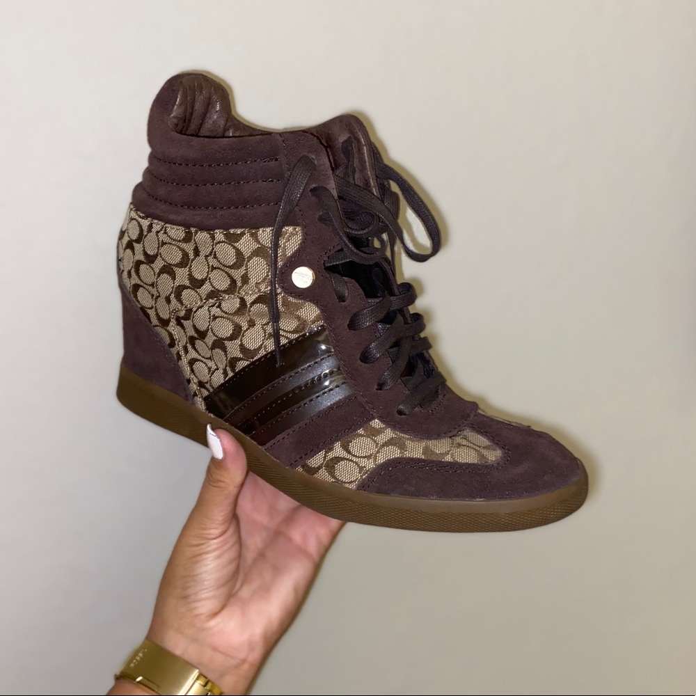 Coach Wedges